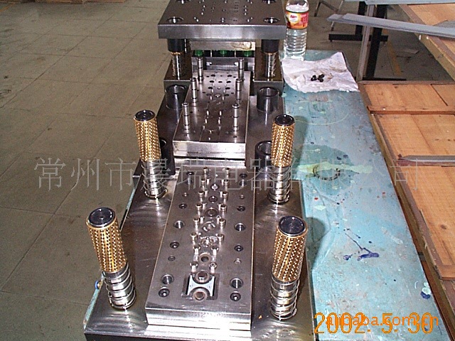 微電機配件級進模設計制造 專注品質與效率的常州晨瑞電器